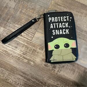 Women's Buckle-Down PU Zip Around Wallet Rectangle-Star Wars The Child